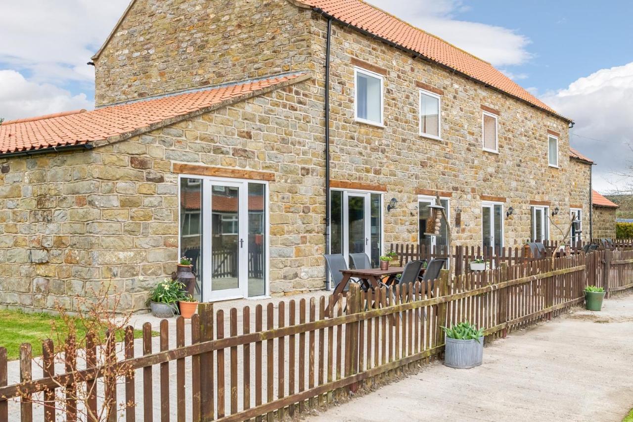 The Grainary Cottages Scarborough Eksteriør bilde
